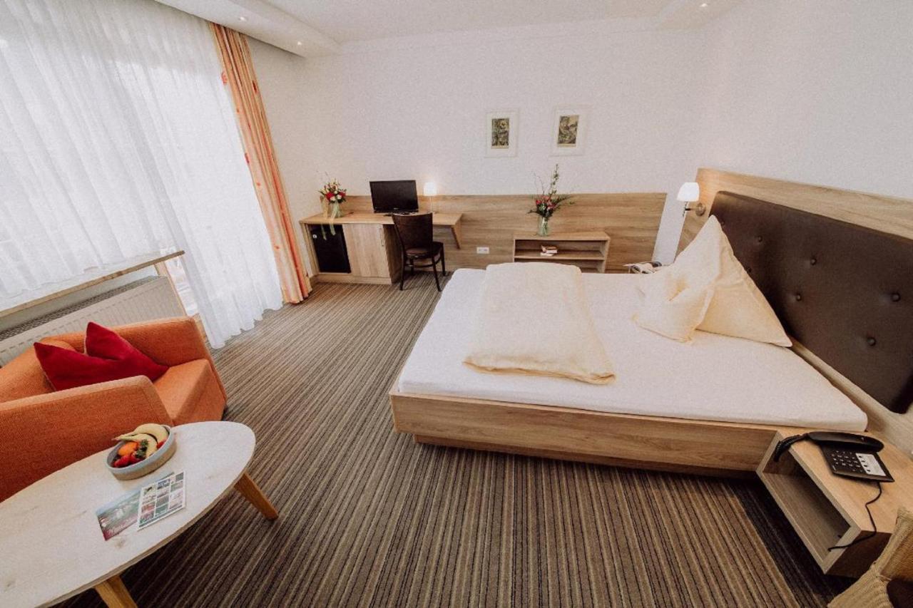 Hotel Haus Maria Bad Füssing Zewnętrze zdjęcie