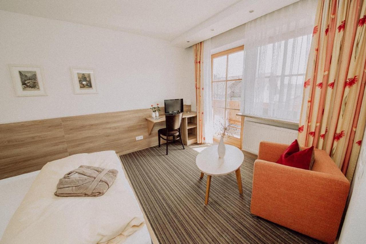 Hotel Haus Maria Bad Füssing Zewnętrze zdjęcie