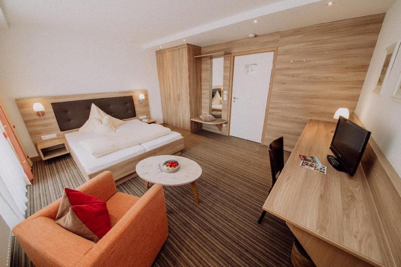 Hotel Haus Maria Bad Füssing Zewnętrze zdjęcie